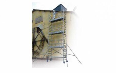 ECHAFAUDAGE ROULANT TUBESCA-COMABI TOTEM 2 BOX 300 ALUMINIUM ÉLIGIBLE AUX AIDES FINANCIÈRES SIMPLIFIÉES DE LA CARSAT - COMPARER NOS MEILLEURS PRIX