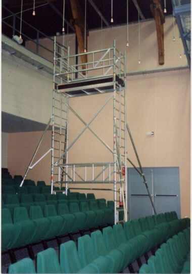 ECHAFAUDAGE ULTRALU IP 2m40 BASE STANDARD ECHAFAUDAGE ULTRALU IP 2m40 BASE STANDARD