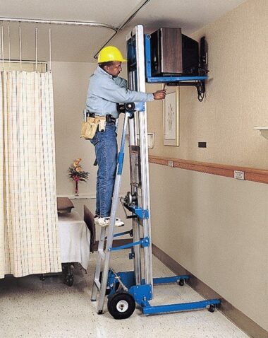 ÉLÉVATEUR DE CHARGES GÉNIE LIFT 4-8-10-12