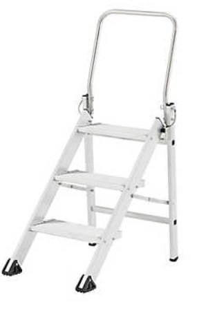 Acheter un marchepied CONFORT PLIANT de chez Tubesca-Comabi en aluminium - Comparer nos meilleures offres