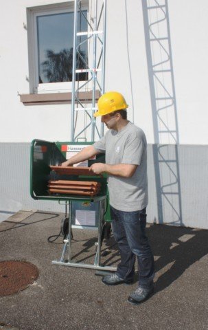 PLATEAU COUVREUR AVEC RIDELLES ACIER HAERMMERLIN