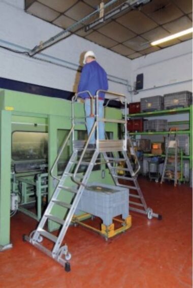 Acheter une passerelle d'entretien Saut de loup 2 plans de montée en aluminium de Tubesca-Comabi - Comparer nos meilleurs prix